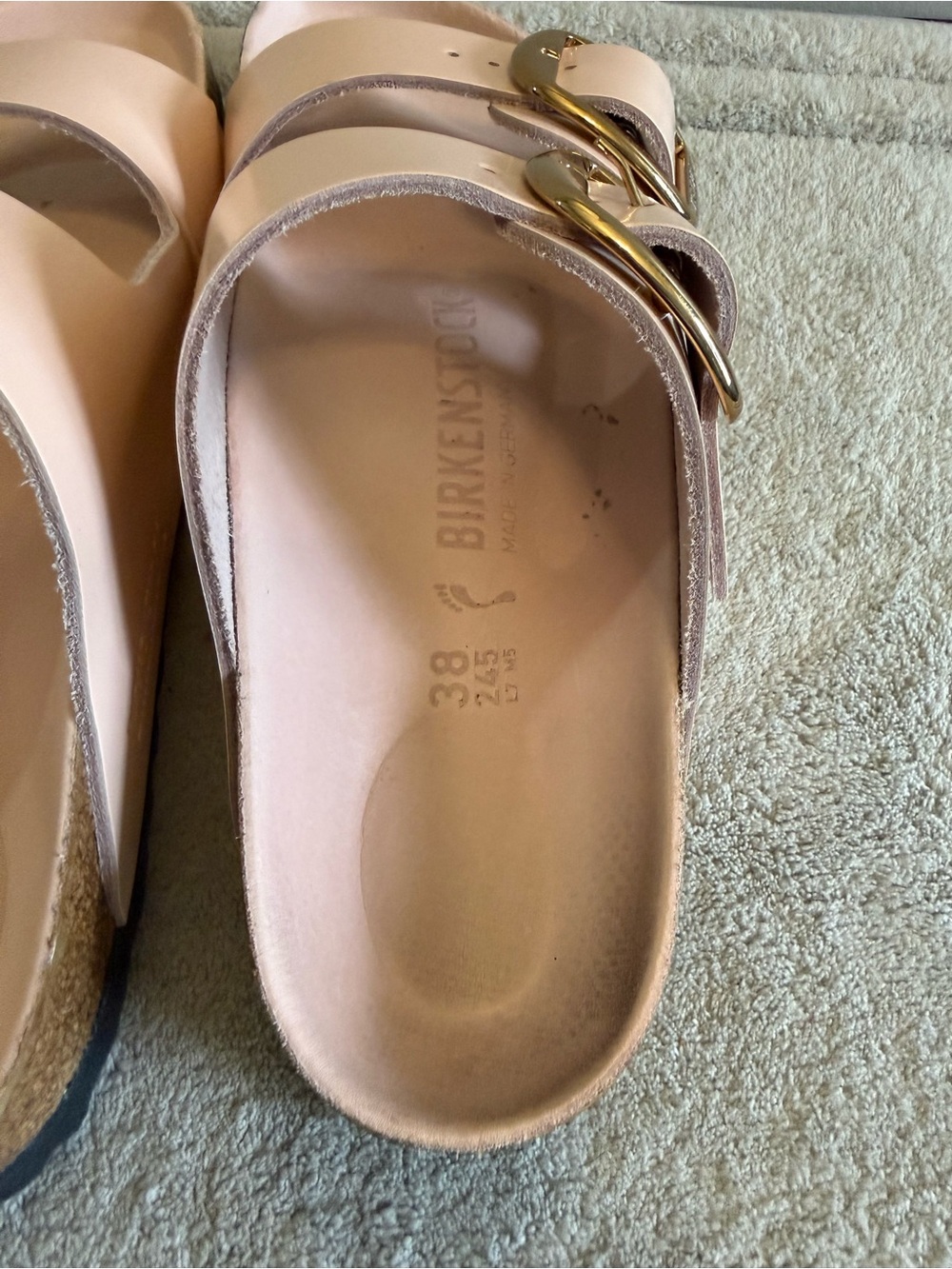Birkenstock Big Buckle Slide Sandals pink with Gold Hardware - Picture 7 of 9